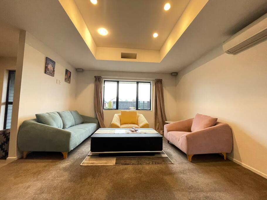 Spacious 4 Bed Family Home كريستتشيرش المظهر الخارجي الصورة