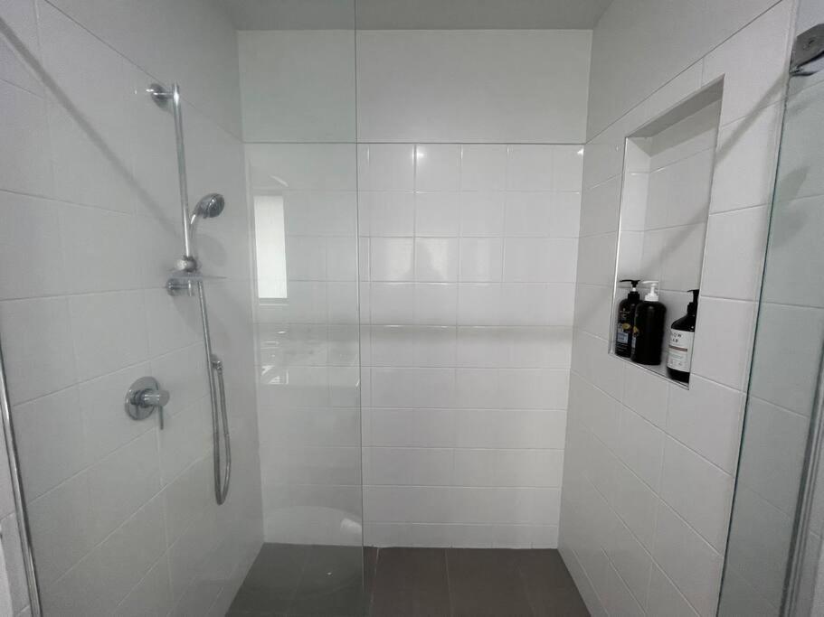 Spacious 4 Bed Family Home كريستتشيرش المظهر الخارجي الصورة